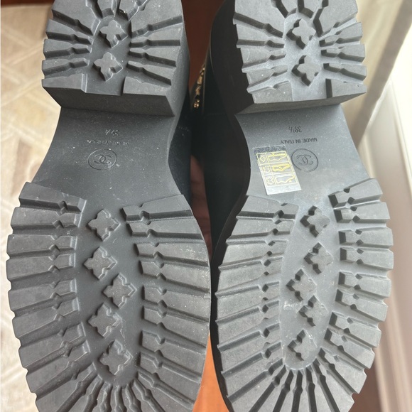 Chanel Women's Black Calfskin CC boots - Picture 5 of 6